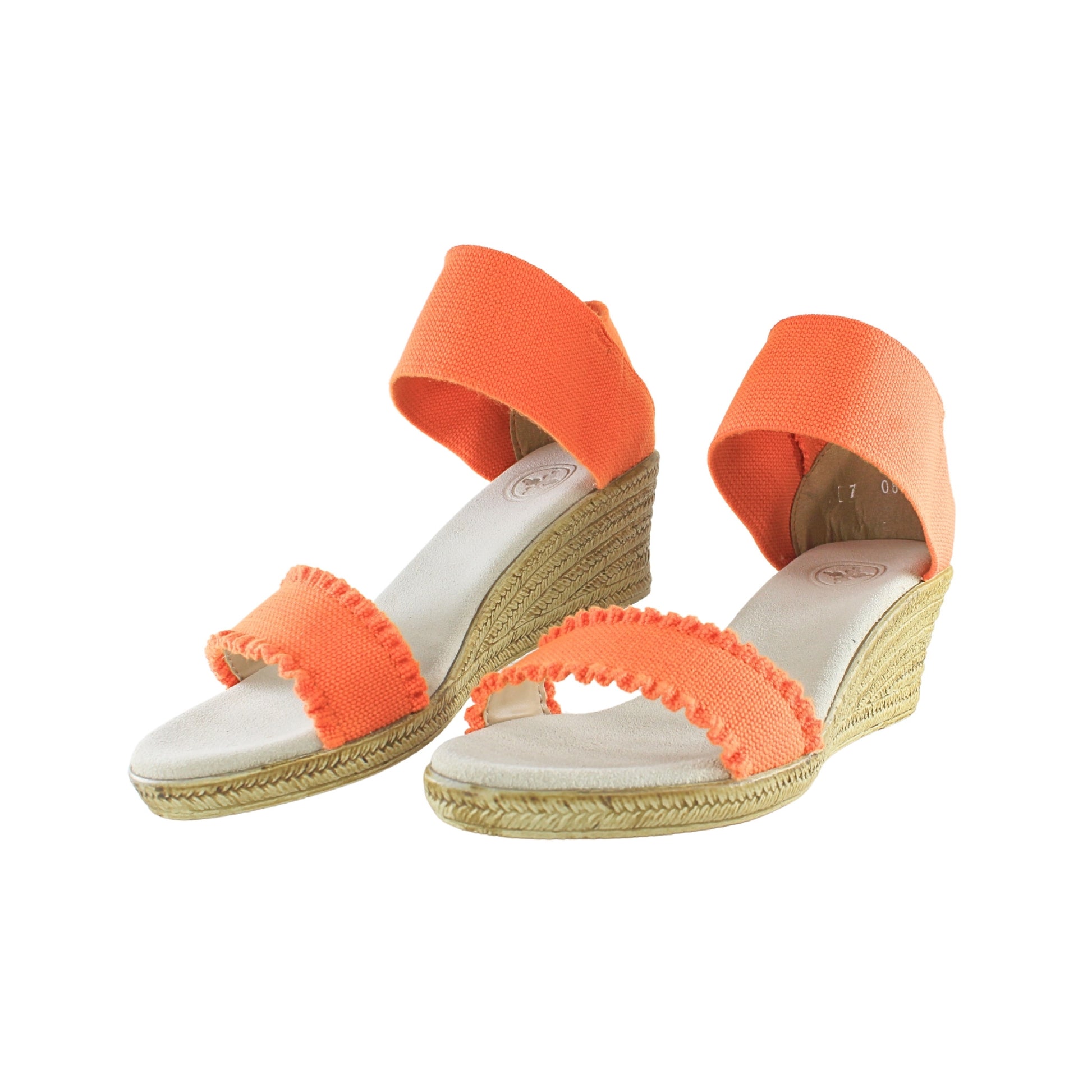 Holly | Bridesmaid's Glow