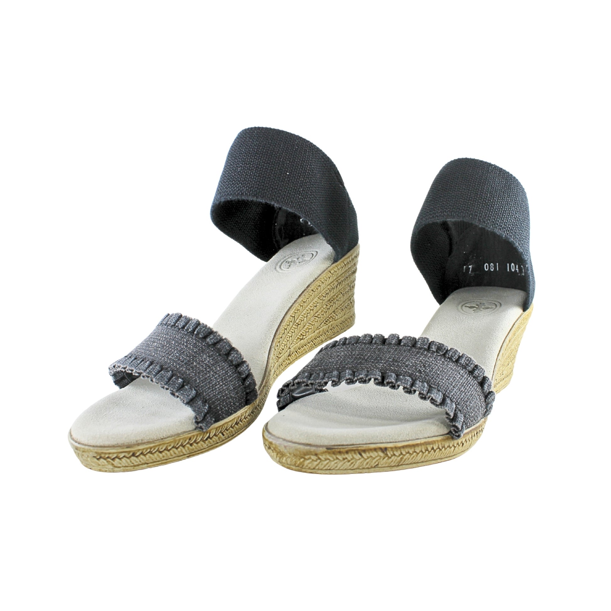 Holly | Bridesmaid's Glow