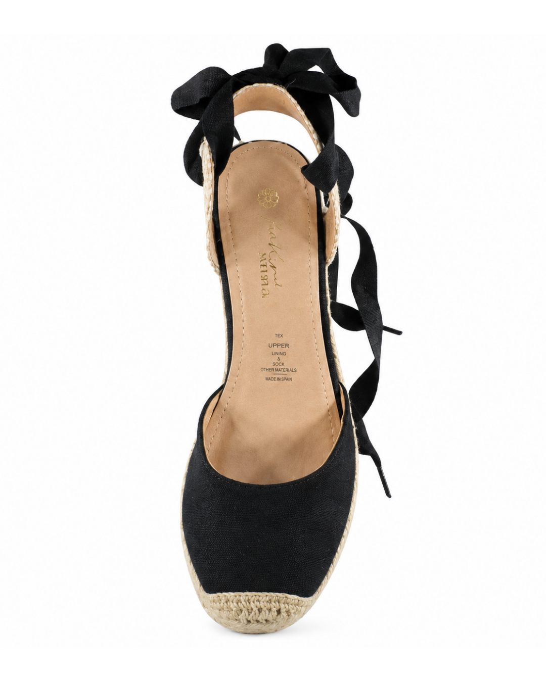 Alpargata negra de SanMiguelShoesmx, calzado cómodo y casual, con detalles de tela y suela de goma, vista en primer plano.