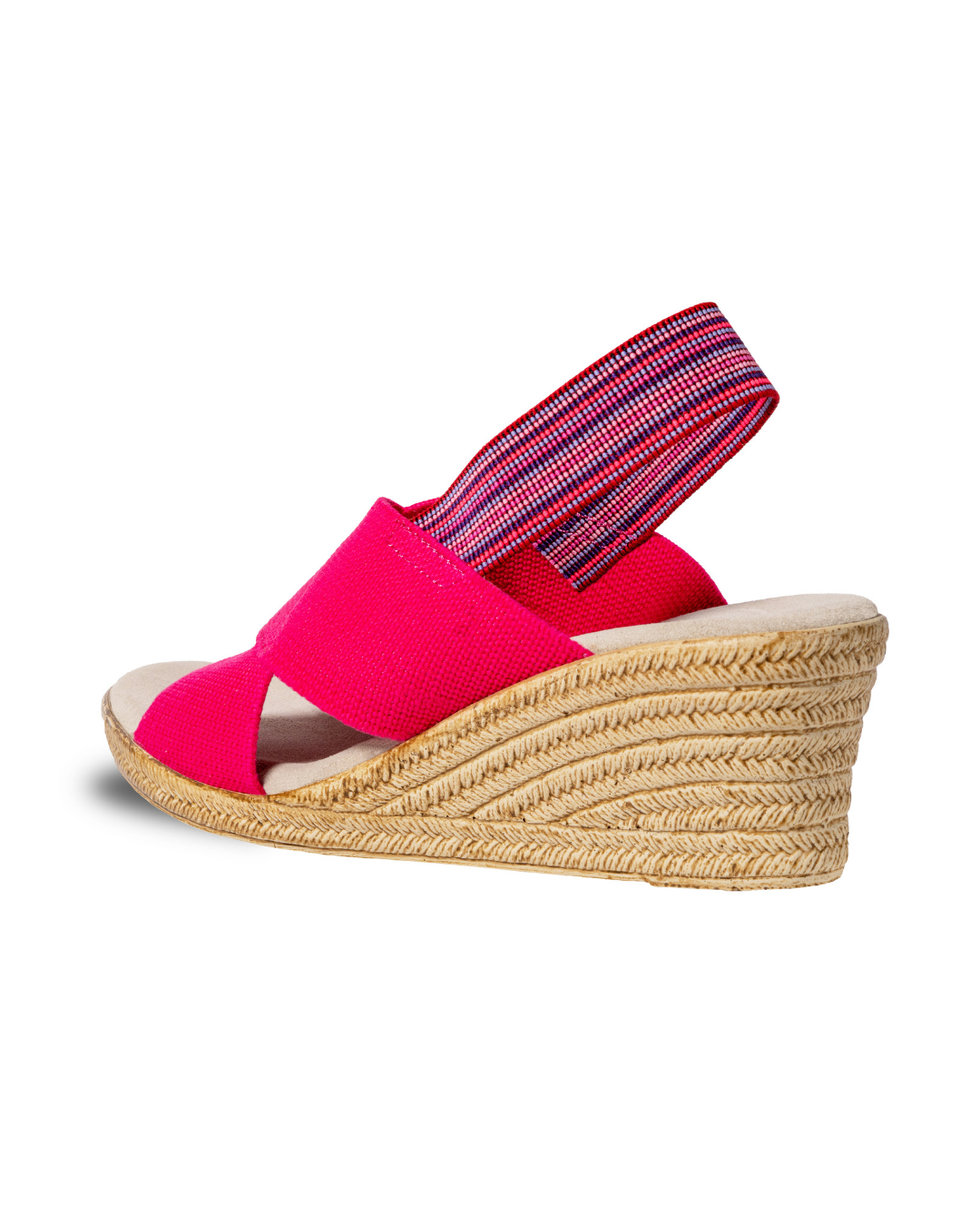 Zapatos Emilia Rosa de SanMiguelShoesmx, sandalias rosas con tiras y tacón medio, ideales para verano y ocasiones casuales.