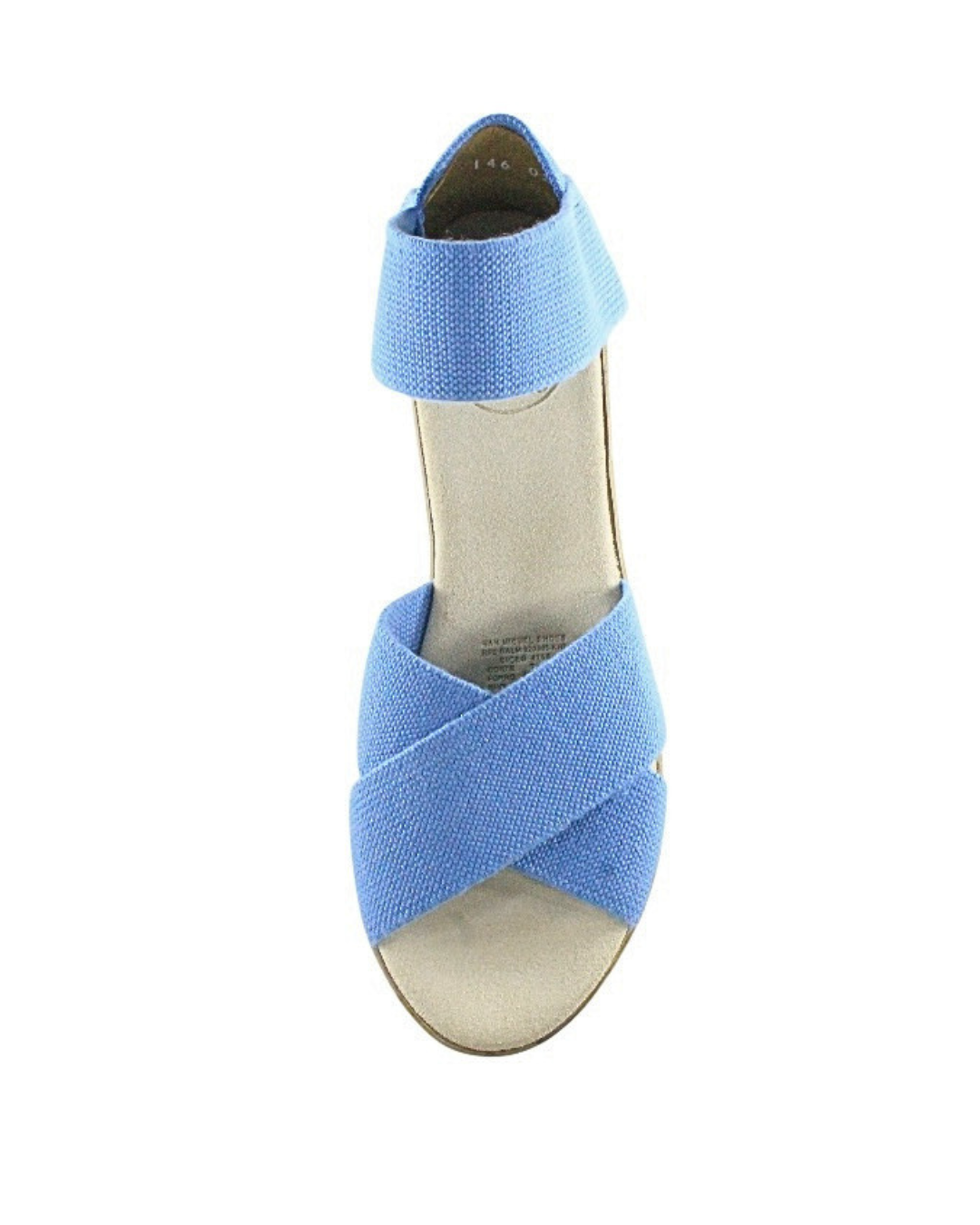 Zapatos Alba Índigo de SanMiguelShoesmx, calzado casual de color azul índigo y diseño moderno, en vista frontal.