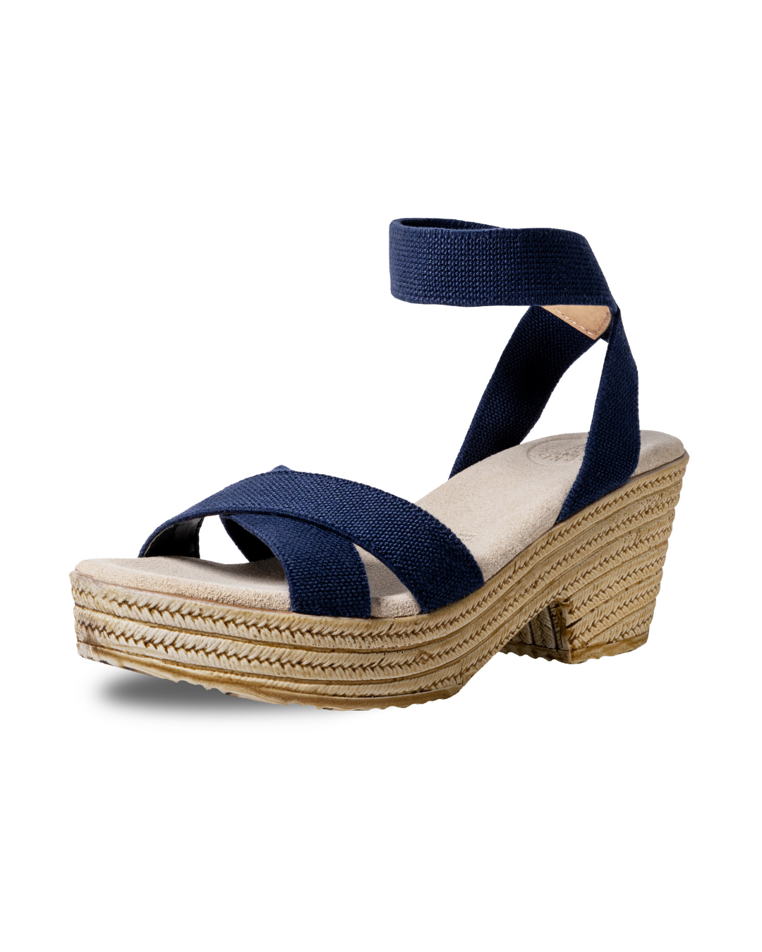 Daliah Marino de SanMiguelShoesmx, zapato de cuero marrón con detalles de costura y plantilla acolchada para mujer.