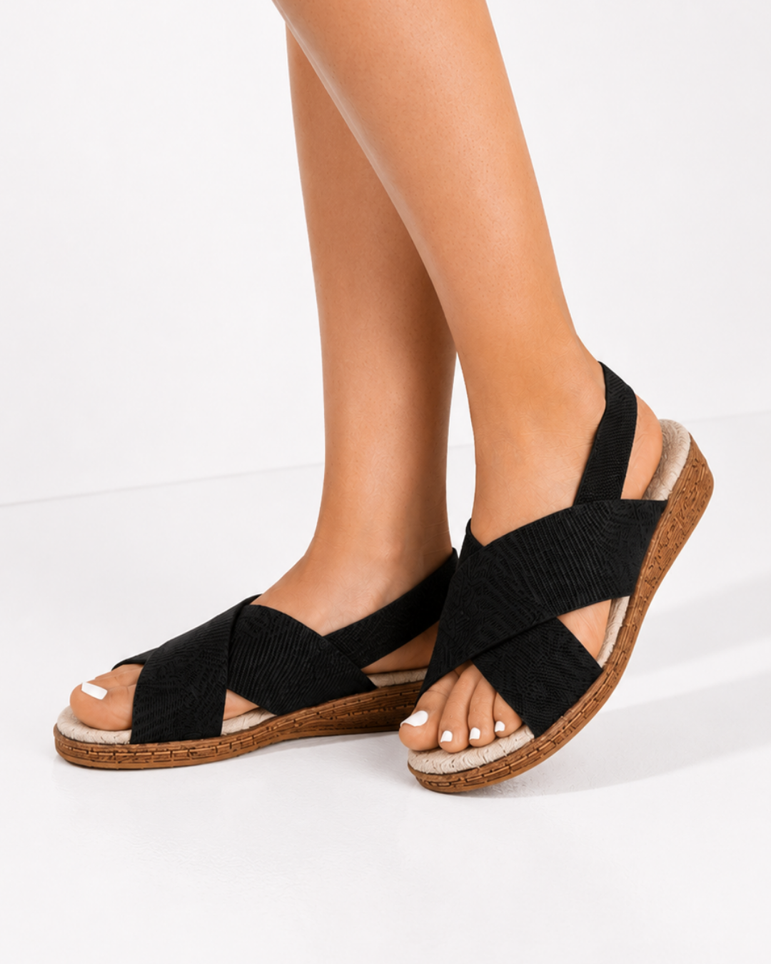 Zapatos negros Nicole de SanMiguelShoesmx, con diseño elegante y cierre en la parte superior, visible en la imagen.