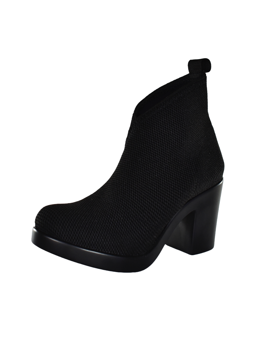 Zapatos negros Daniela de SanMiguelShoesmx, estilo elegante y cómodo, con diseño clásico y acabado en cuero.
