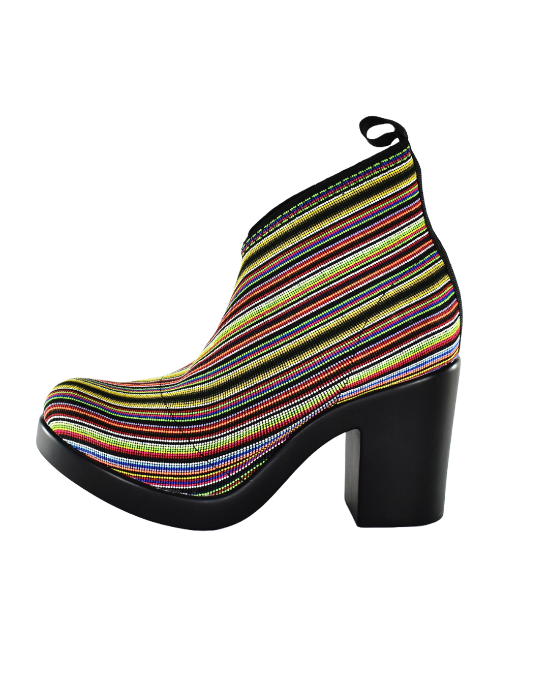 Zapatos Daniela Multicolor de SanMiguelShoesmx, calzado con diseño colorido y moderno para mujer.