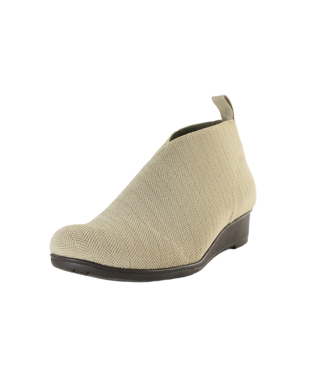 Zapatos beige Alabama de SanMiguelShoesmx, estilo casual con detalles elegantes y cordones, en primer plano.