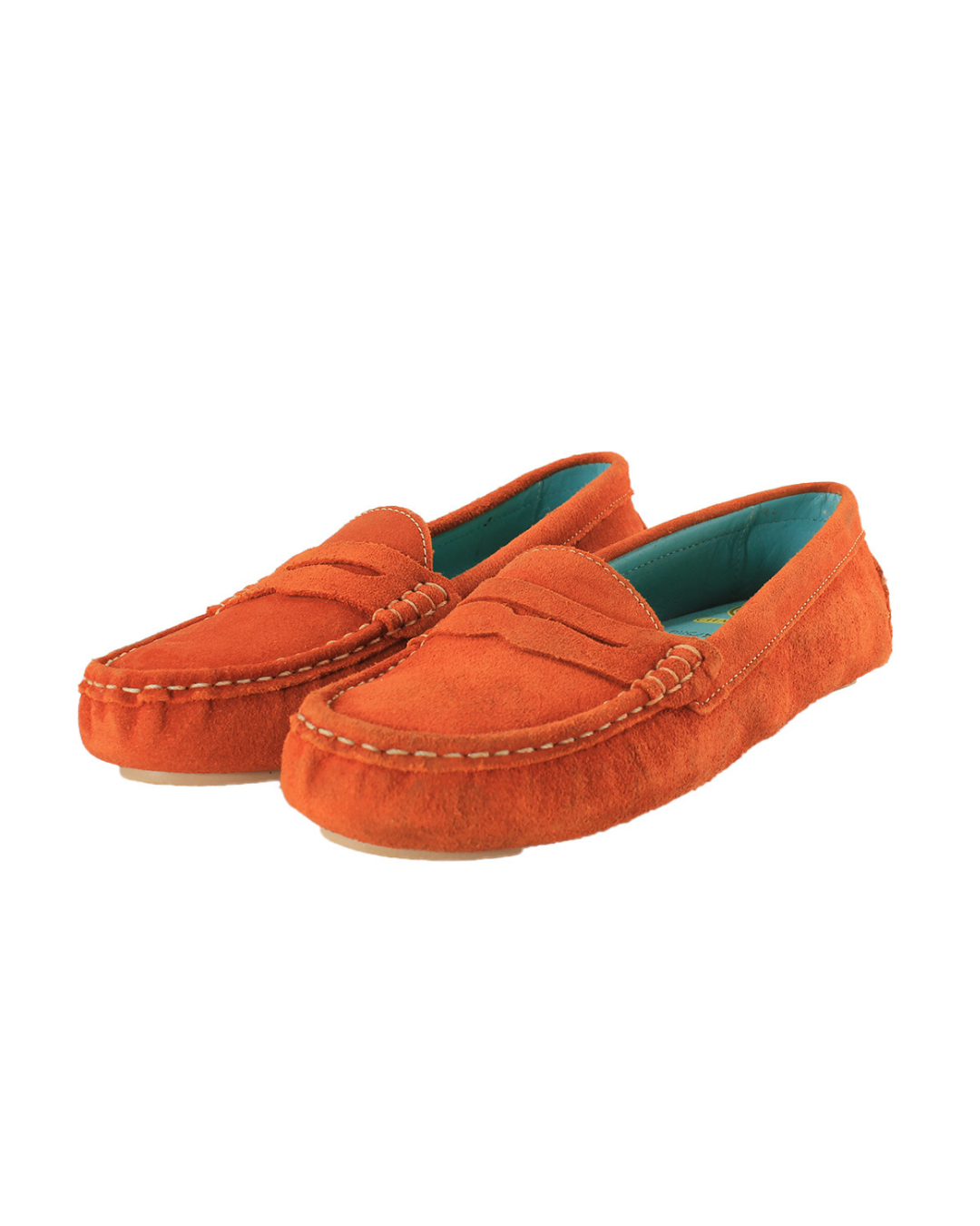 Zapatos tipo loafers en piel de gamuza naranja de SanMiguelShoesmx, con diseño elegante y cómodo para uso diario.