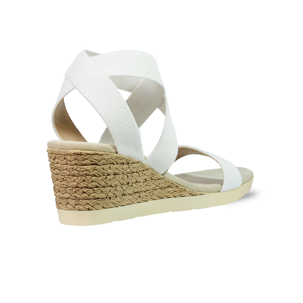 Zapatos Miami Blanco de SanMiguelShoesmx, calzado de diseño en color blanco, con detalles elegantes y estilo moderno.