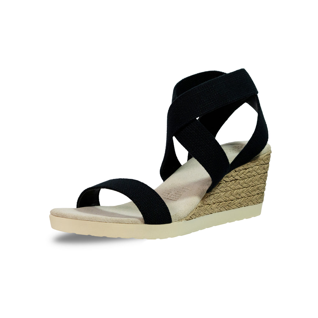Zapatillas negras Miami SanMiguelShoesmx en color negro con diseño urbano y cómodas para uso diario.