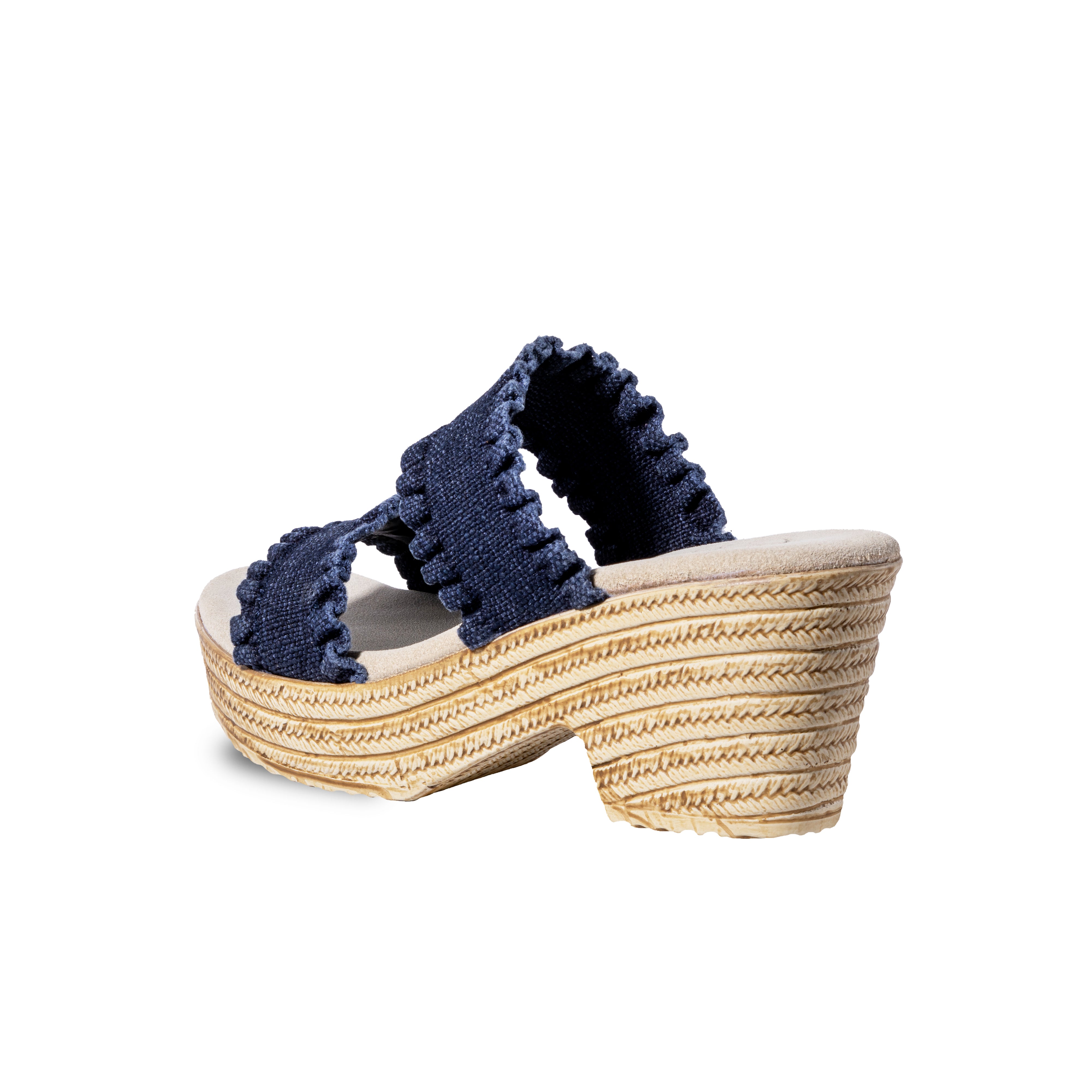 Zapatos Miranda Marino Olán de SanMiguelShoesmx, zapatos femeninos de charol en color marino con diseño elegante.