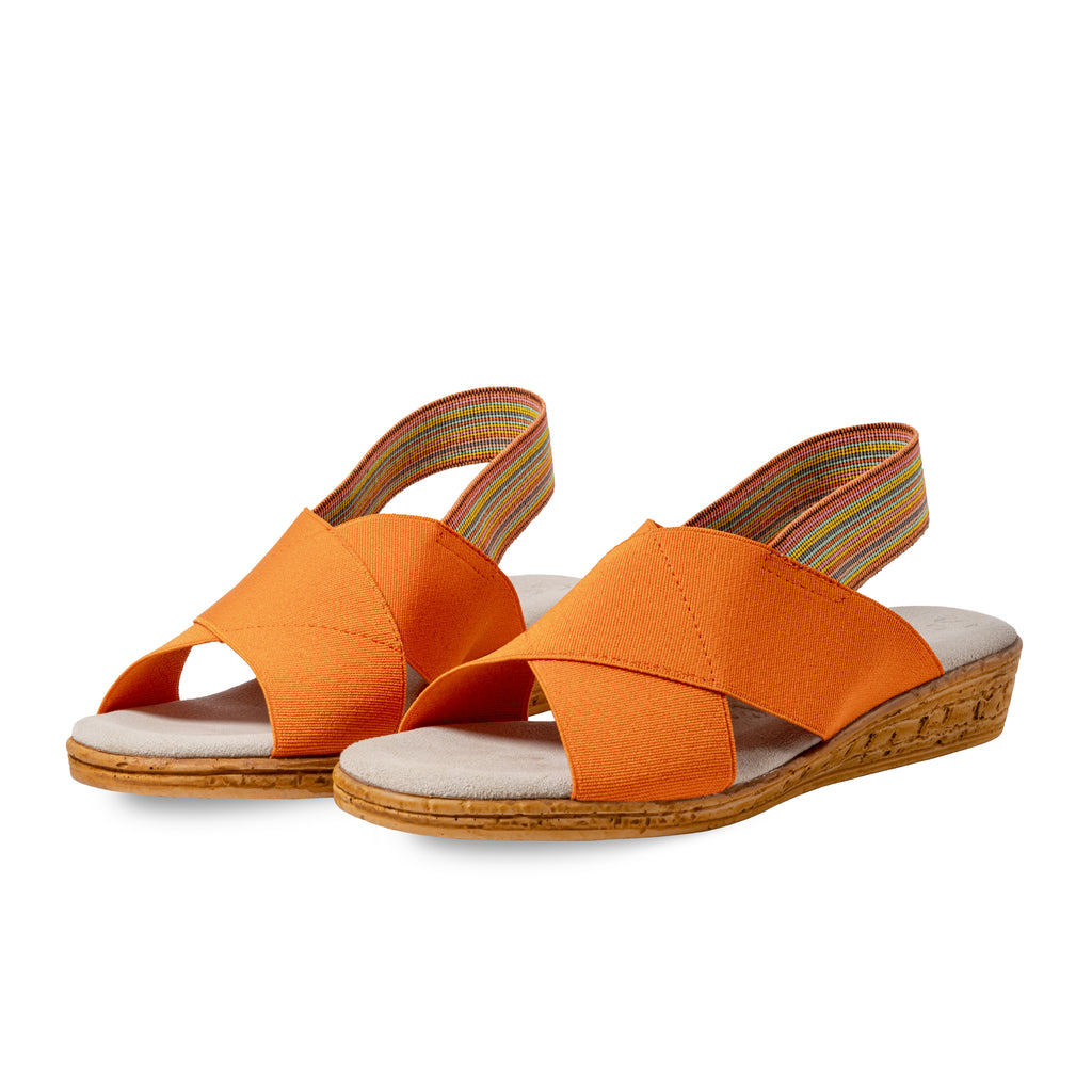 Zapatos Nicole Naranja de SanMiguelShoesmx, estilo casual y cómodo, con diseño en color naranja brillante.
