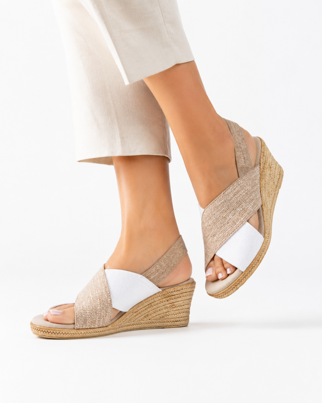 Zapatos Emilia Blanco de SanMiguelShoesmx, calzado elegante con acabado en color blanco y diseño moderno para mujer.
